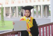Dr. Dewi Agustiningsih, Lulusan Doktor Termuda dan Tercepat di Wisuda Pascasarjana UGM