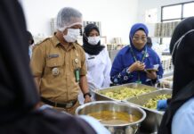 Wakil Bupati Kulon Progo Tinjau SPPG Polda DIY Pastikan Kualitas Program Makan Bergizi Gratis