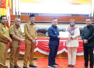 Bupati Lingga Hadiri Rapat Paripurna DPRD Bahas APBD 2026