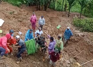 3 Prajurit TNI AD Terdampak Longsor Saat Evakuasi Warga Padang Panjang, Dua Hilang Kontak