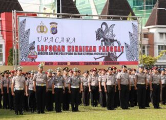 Akhir Tahun Penuh Makna, 356 Personel Polda DIY Terima Kenaikan Pangkat