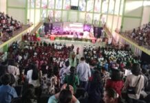 Perayaan Natal Oikumene Karimun Berlangsung Hikmat, Ribuan Jemaat Hadiri Ibadah Bersama