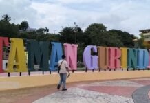 Pelaku UMKM Taman Gurindam 12 Gelar Demo Didepan Rumah Gubernur