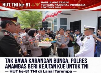 Tak Bawa Karangan Bunga, Polres Anambas Justru Beri Kejutan Kue Ulang Tahun untuk TNI