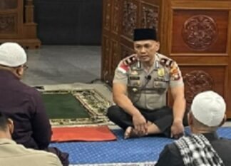 Gencarkan Subuh Keliling, Kapolsek Jemaja : Polisi Harus Dekat dengan Masyarakat